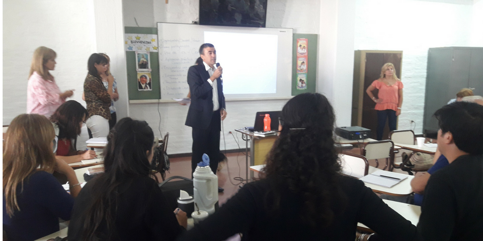 CHARLA DOCENTE 18 1